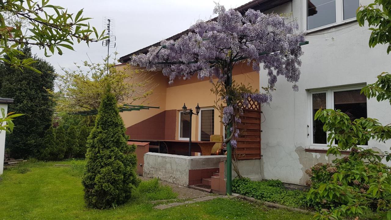 Noclegi Silesia ASTER Tychy Zewnętrze zdjęcie